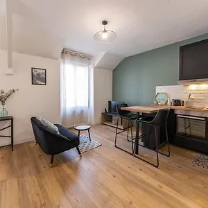 https://coquelin-joli-appartement-rnov.inbrittany.com